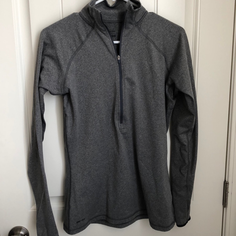 Nike pro hyper warm gray quarter zip jacket